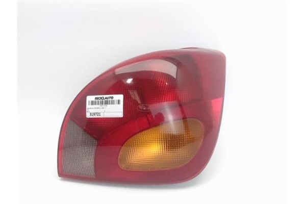 Recambio de piloto trasero derecho para ford fiesta berlina (dx) referencia OEM IAM 1044154  