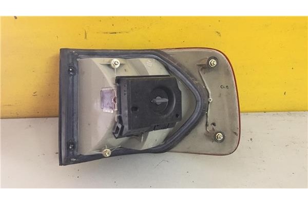 Recambio de piloto trasero izquierdo para audi a6 avant (c4) 1.9 tdi referencia OEM IAM 138565L16  