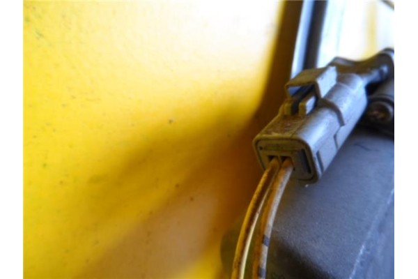 Recambio de mecanismo elevalunas delantero derecho para citroen xsara berlina 2.0 hdi 90 referencia OEM IAM 9222G5  