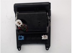 Recambio de cenicero para volkswagen golf vi (5k1) 1.6 advance referencia OEM IAM 5K0857961A  