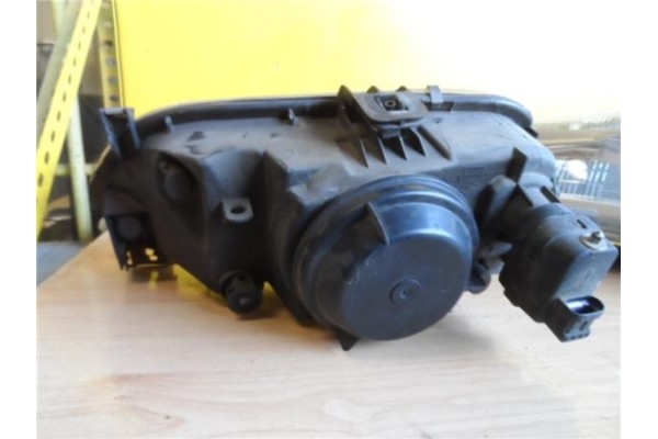 Recambio de faro delantero dcho para renault megane i scenic (ja0) 1.6e alize referencia OEM IAM 260101792R  