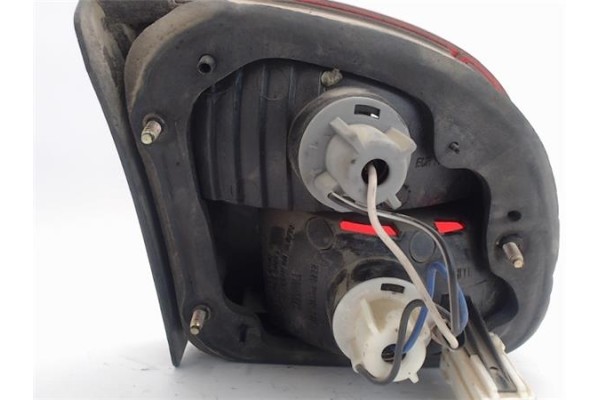 Recambio de piloto porton trasero derecho para daewoo lanos referencia OEM IAM   