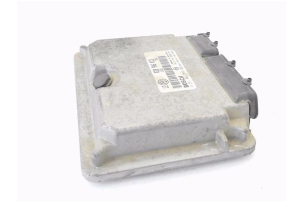 Recambio de centralita para volkswagen golf iv berlina (1j1) 1.9 sdi referencia OEM IAM 038906013 0281001759 