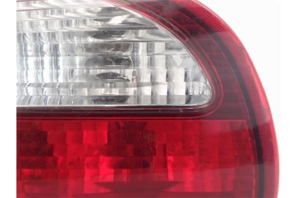 Recambio de piloto porton trasero derecho para daewoo lanos referencia OEM IAM   