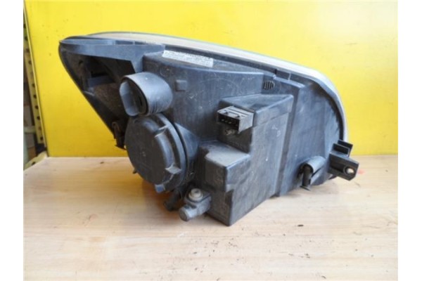 Recambio de faro delantero izquierdo para citroen berlingo 2.0 hdi referencia OEM IAM 6204AX  