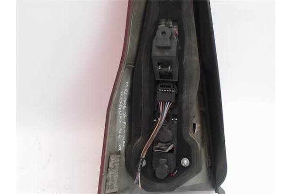 Recambio de piloto trasero derecho para renault megane ii grandtour referencia OEM IAM   