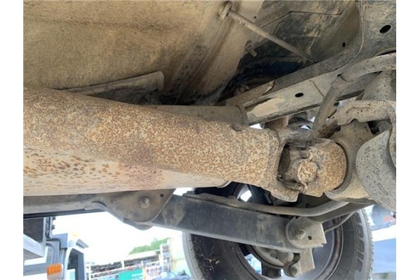 Recambio de cardan trasero para jeep cherokee (kj) 2.5 crd básico referencia OEM IAM 5211 652AD 9233072718 xxPQ098201204 Recambio de cardan trasero para jeep cherokee (kj) 2.5 crd básico referencia OEM IAM 5211 652AD 9233072718 xxPQ098201204