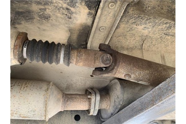 Recambio de cardan trasero para jeep cherokee (kj) 2.5 crd básico referencia OEM IAM 5211 652AD 9233072718 xxPQ098201204 