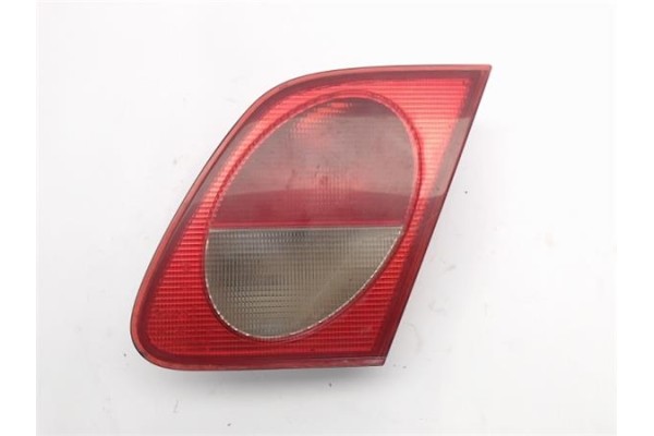 Recambio de piloto porton trasero derecho para mercedes-benz clase e berlina (bm 210) referencia OEM IAM A2108201064  