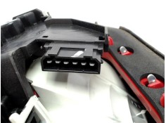 Recambio de piloto trasero derecho para audi a4 avant (8d) referencia OEM IAM 8D0945112A  