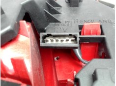 Recambio de piloto trasero derecho para audi a4 berlina (b5) referencia OEM IAM 8D9945112  