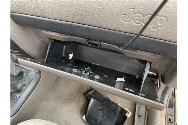 Recambio de guantera salpicadero para jeep cherokee (kj) 2.5 crd básico referencia OEM IAM WC86WL8AA  