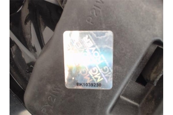 Recambio de piloto trasero derecho para rover rover 25 (rf) referencia OEM IAM BK1039230  