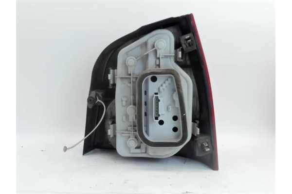 Recambio de piloto trasero izquierdo para volkswagen polo iv (9n1) referencia OEM IAM   