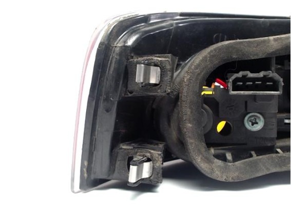 Recambio de piloto trasero derecho para seat ibiza (6l1) 1.9 sdi referencia OEM IAM 6L6945096 6L6945112 