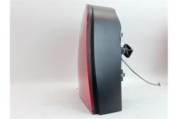 Recambio de piloto trasero izquierdo para volkswagen polo iv (9n1) referencia OEM IAM   