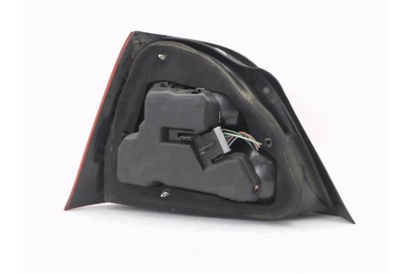 Recambio de piloto trasero derecho para rover rover 25 (rf) 2.0 classic (3-ptas.) referencia OEM IAM   