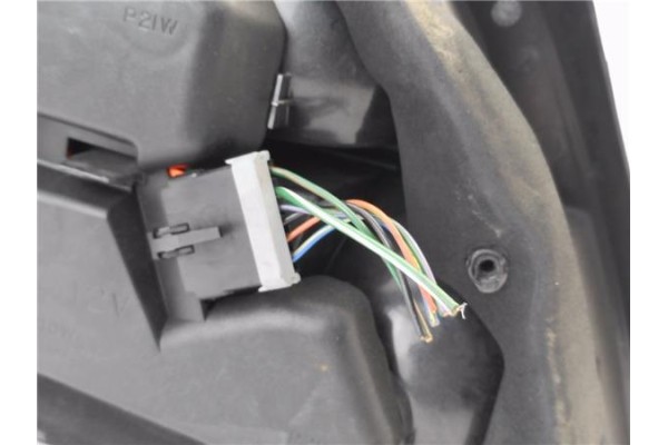 Recambio de piloto trasero derecho para rover rover 25 (rf) 2.0 classic (3-ptas.) referencia OEM IAM   