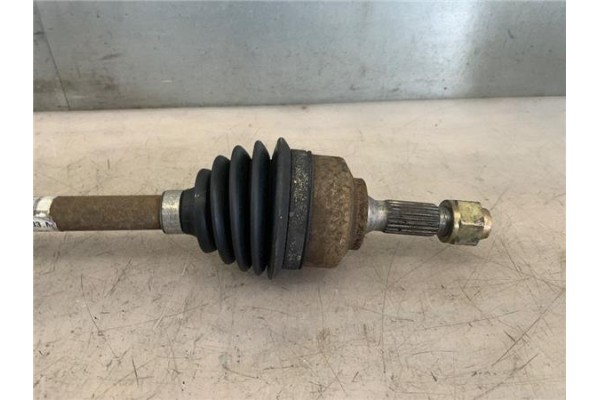 Recambio de palier delantero izquierdo para citroen c2 1.4 hdi referencia OEM IAM 3272ET  