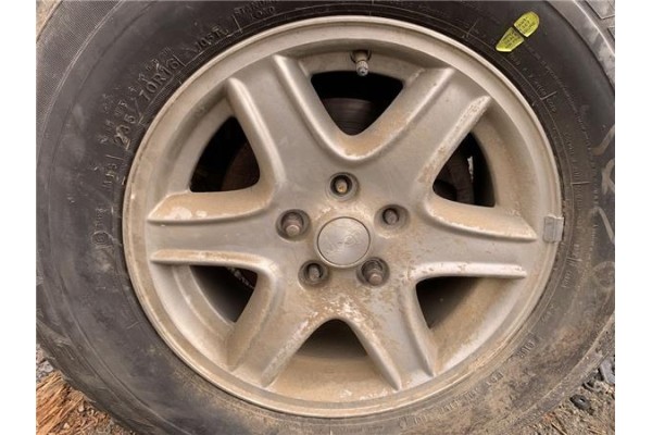 Recambio de llanta para jeep cherokee (kj) 2.5 crd básico referencia OEM IAM 82205580 Recambio de llanta para jeep cherokee (kj) 2.5 crd básico referencia OEM IAM 82205580