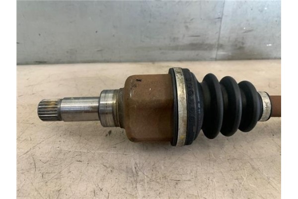 Recambio de palier delantero izquierdo para citroen c2 1.4 hdi referencia OEM IAM 3272ET  