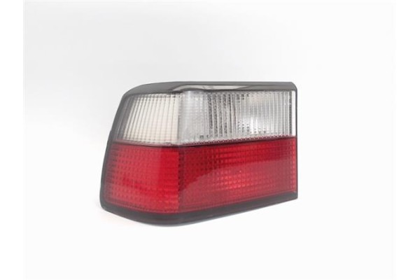 Recambio de piloto trasero izquierdo para citroen xantia berlina referencia OEM IAM 95668015  