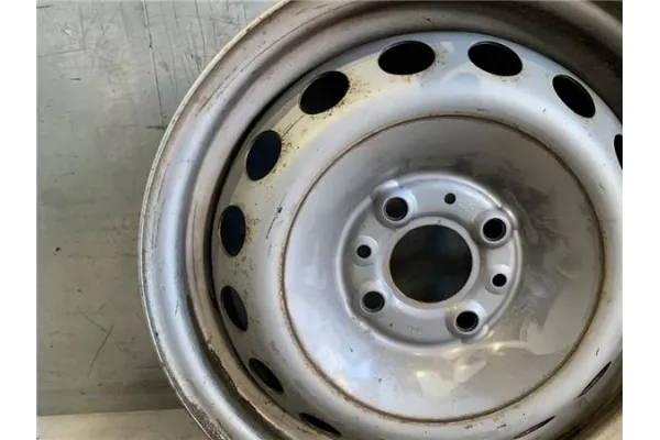 Recambio de llanta para fiat iii fiorino (225) 1.3 d multijet referencia OEM IAM 51762969  