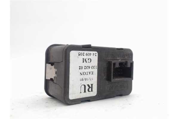 Recambio de mando elevalunas para opel astra g berlina referencia OEM IAM 24409205 13363202 