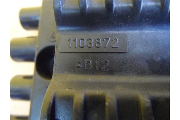Recambio de bobina encendido para opel corsa b 1.4 i referencia OEM IAM 1208063 0221503015 