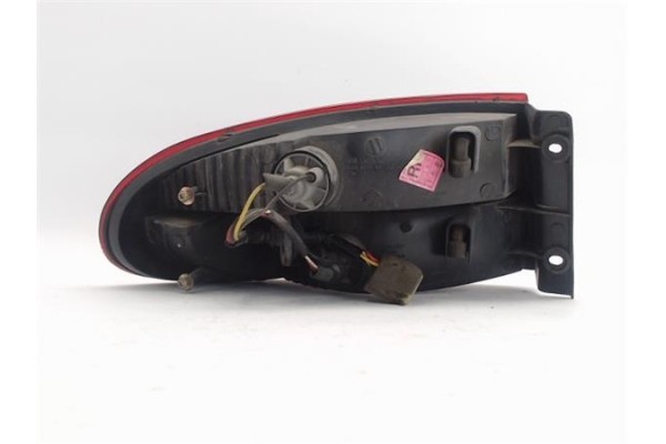 Recambio de piloto trasero derecho para daewoo lanos referencia OEM IAM   