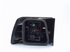 Recambio de piloto trasero derecho para citroen xantia berlina referencia OEM IAM 95668016  