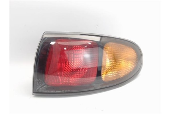 Recambio de piloto trasero derecho para daewoo lanos referencia OEM IAM 96275898  