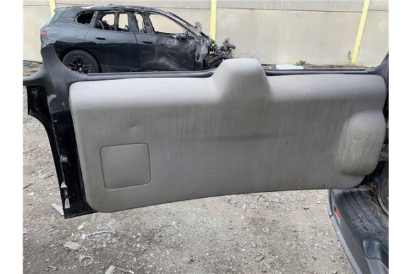 Recambio de porton trasero para jeep cherokee (kj) 2.5 crd básico referencia OEM IAM 55176934AH  