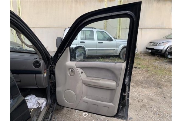 Recambio de puerta delantero derecha para jeep cherokee (kj) 2.5 crd básico referencia OEM IAM 55176891AB 5066542AA 