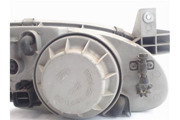 Recambio de faro delantero izquierdo para hyundai accent (x3) referencia OEM IAM 0076143  