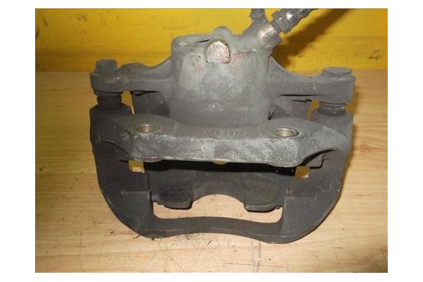 Recambio de pinza freno delantero derecha para renault kangoo i (f/kc0) 1.5 dci (kc07) referencia OEM IAM 7701207153  
