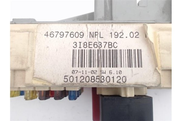 Recambio de caja fusibles/rele para fiat stilo (192) 1.9 jtd / 1.9 jtd 115 active referencia OEM IAM  (46797609NPL) 