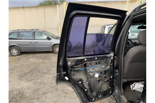 Recambio de puerta trasero izquierda para jeep cherokee (kj) 2.5 crd básico referencia OEM IAM 55176907AA  