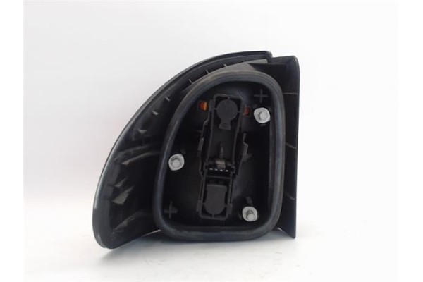 Recambio de piloto trasero derecho para renault laguna (b56) referencia OEM IAM   