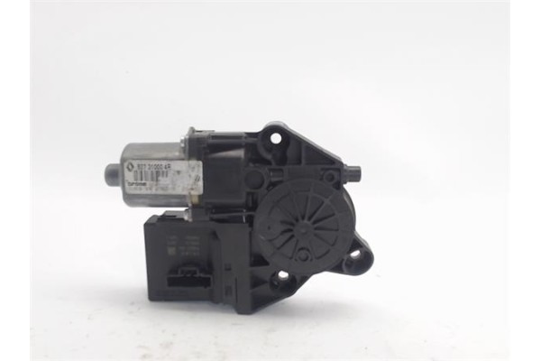 Recambio de elevalunas electrico trasero izquierdo para renault scenic iii (jz) referencia OEM IAM 827310004R  