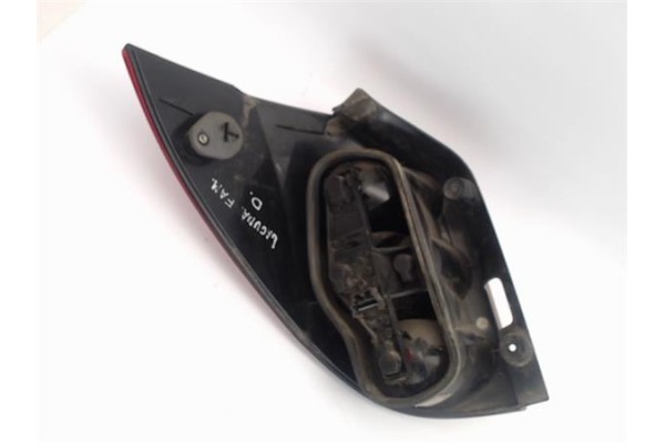 Recambio de piloto trasero derecho para renault laguna ii grandtour (kg0) referencia OEM IAM   