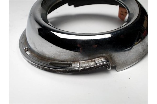 Recambio de faro antiniebla para peugeot 307 break / sw (s1) 1.6 hdi 110 referencia OEM IAM   