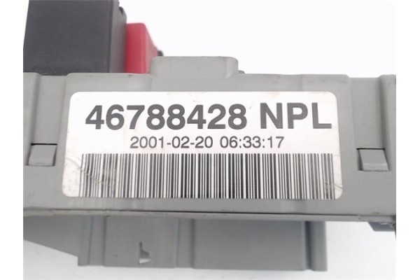 Recambio de caja fusibles/rele para fiat ii punto (188) berlina 1.2 16v sporting referencia OEM IAM  (46788428NPL) 