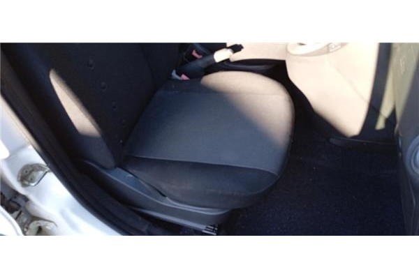 Recambio de juego asientos para fiat ii panda (169) 1.2 referencia OEM IAM 71734355 71734429 