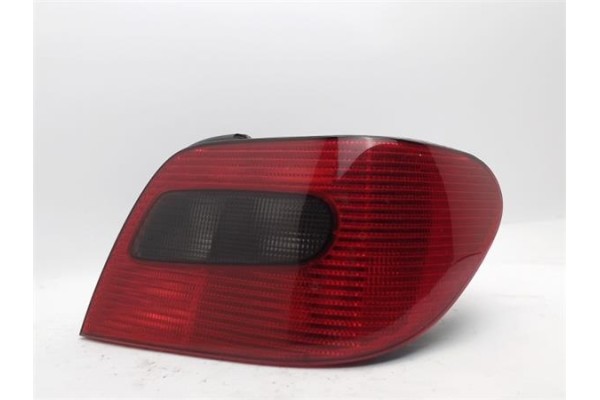 Recambio de piloto trasero derecho para citroen xsara berlina referencia OEM IAM 6351J5 2202363 25340801 , CITROËN