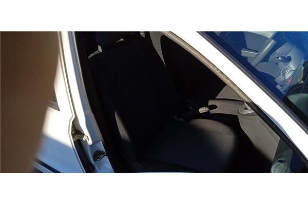 Recambio de juego asientos para fiat ii panda (169) 1.2 referencia OEM IAM 71734355 71734429 
