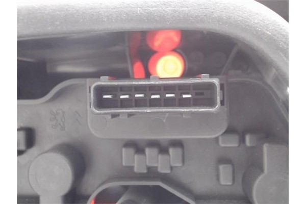 Recambio de piloto trasero derecho para citroen xsara berlina referencia OEM IAM 6351J5 2202363 25340801 , CITROËN