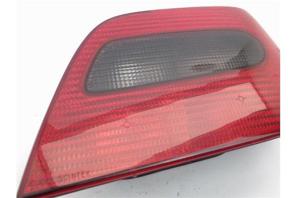 Recambio de piloto trasero derecho para citroen xsara berlina referencia OEM IAM 6351J5 2202363 25340801 , CITROËN