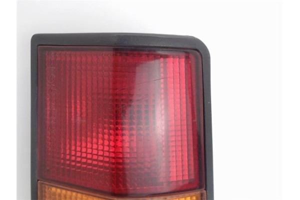 Recambio de piloto trasero derecho para renault rapid /express (f40) referencia OEM IAM 7701031916  7701035364 , RENAULT