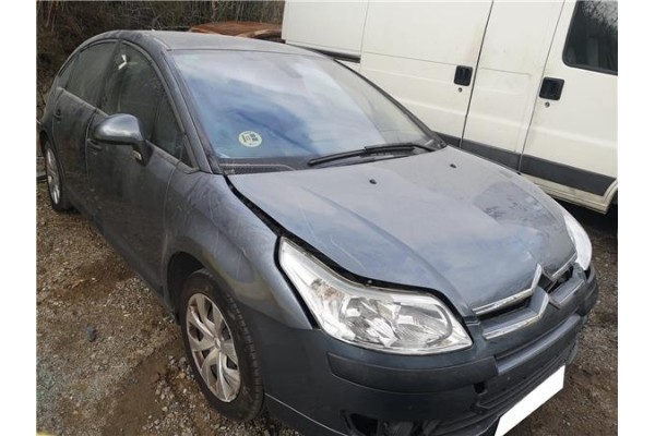 citroen c4 berlina del año 2005